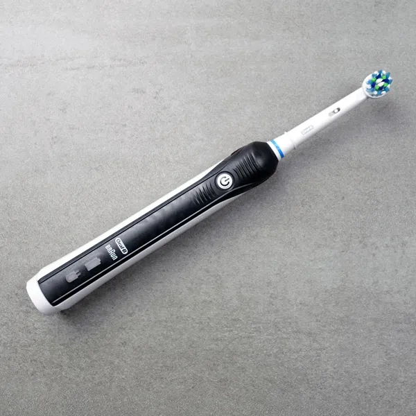 Oral-B Pro 2 2500 elektrisk tannbørste