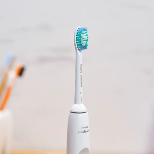 Philips Sonicare 1100 Series elektrisk tannbørste